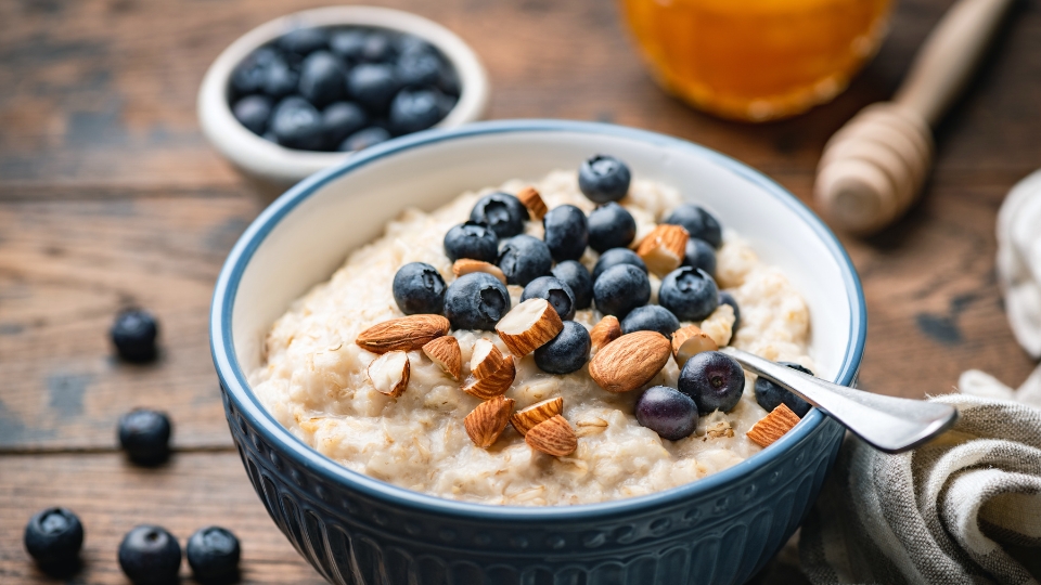 Le porridge revisité : Recettes gourmandes et équilibrées pour toutes les occasions - destination-evasion
