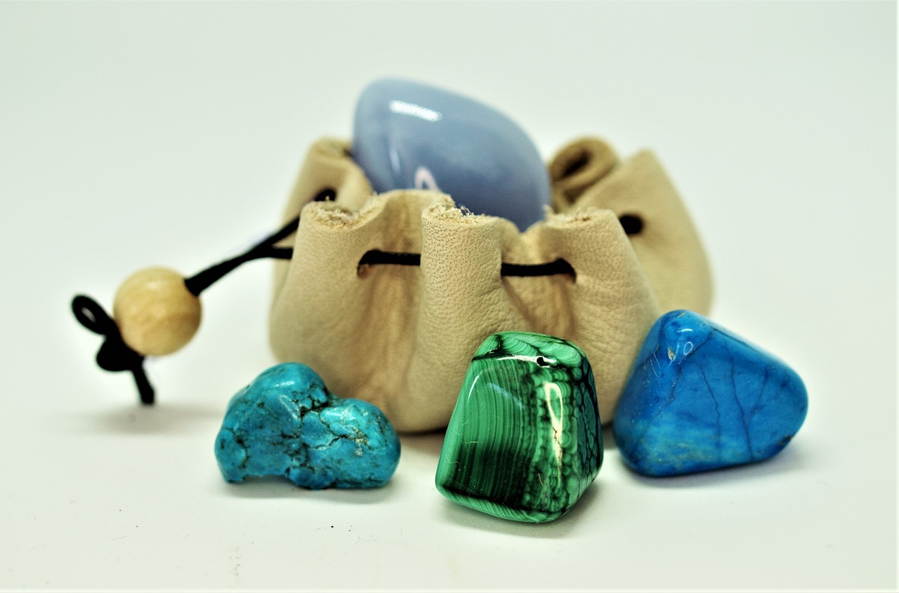 Bijoux en pierres naturelles : comment les choisir ?